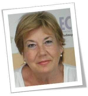 Rosa C&aacute;ceres, escritora