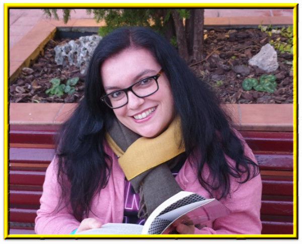 La escritora y  poeta Vanessa Yepes 