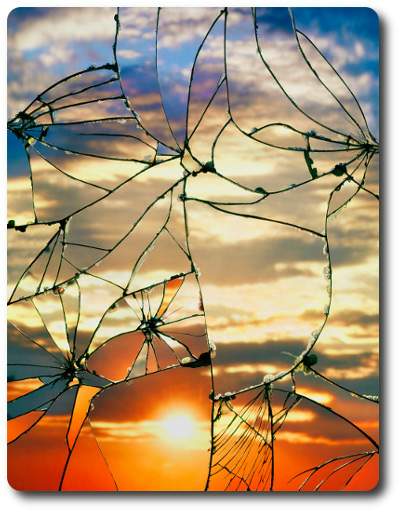 cristales rotos, alegor&iacute;a de un poemario de d&eacute;bora pol