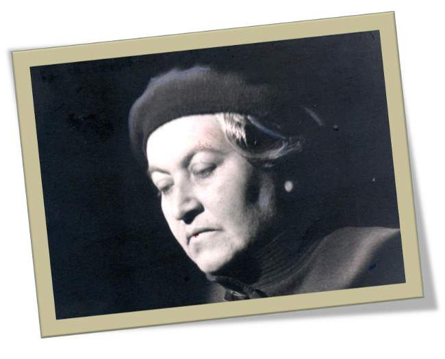 Ilustrada,  poema de Esther Ruiz, dedicado a  Gabriela Mistral
