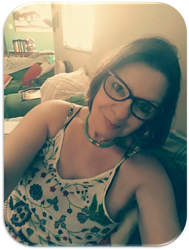 Carmen Haddad, poetisa