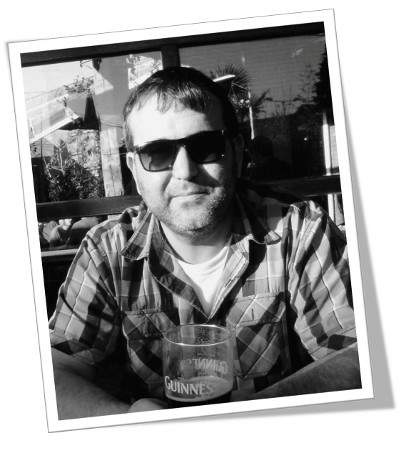 Alexader Vórtice,poeta, columnista, escritor y colaborador en diversos blogs literarios