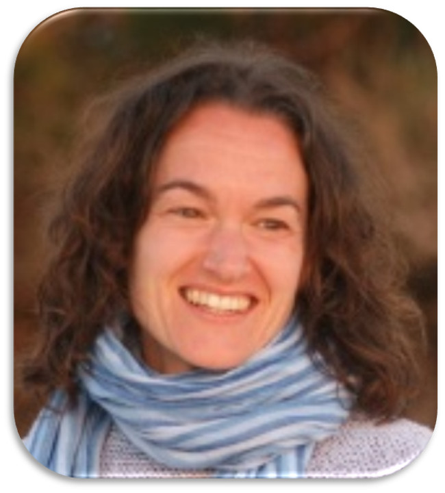 Sylvia Garc&iacute;a es escritora y poetisa