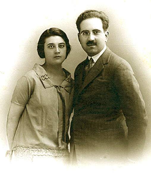 poema de N&eacute;stor Villaz&oacute;n